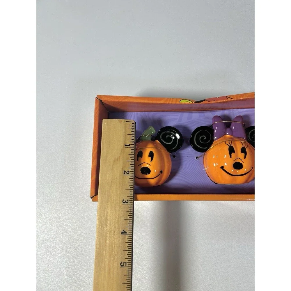 Disney Mickey Minnie Mouse Halloween Jack OLantern Ceramic Salt & Pepper Shakers